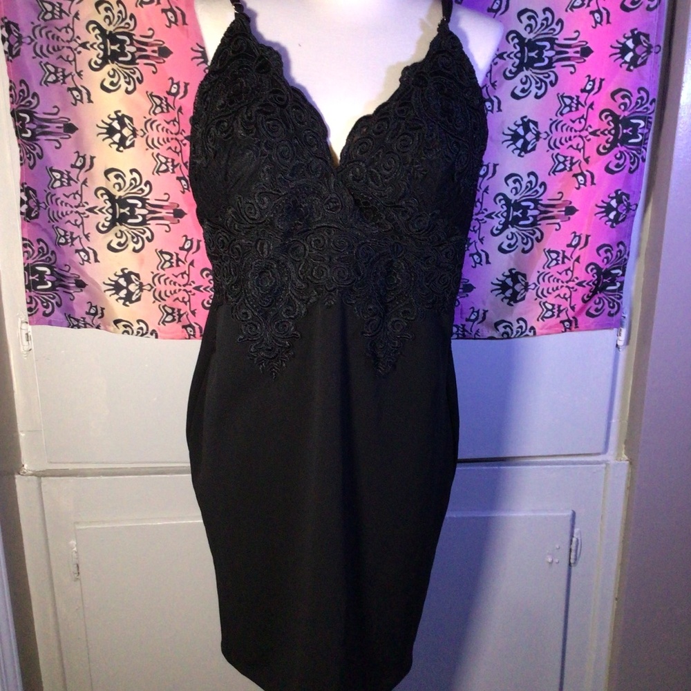 Fashion Nova Black Lace dress Formal